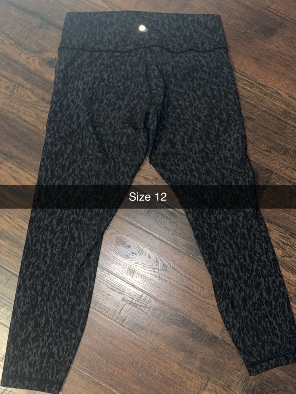 Women’s LuLuLemon a.Black Patterned Active Leggings - Size 12